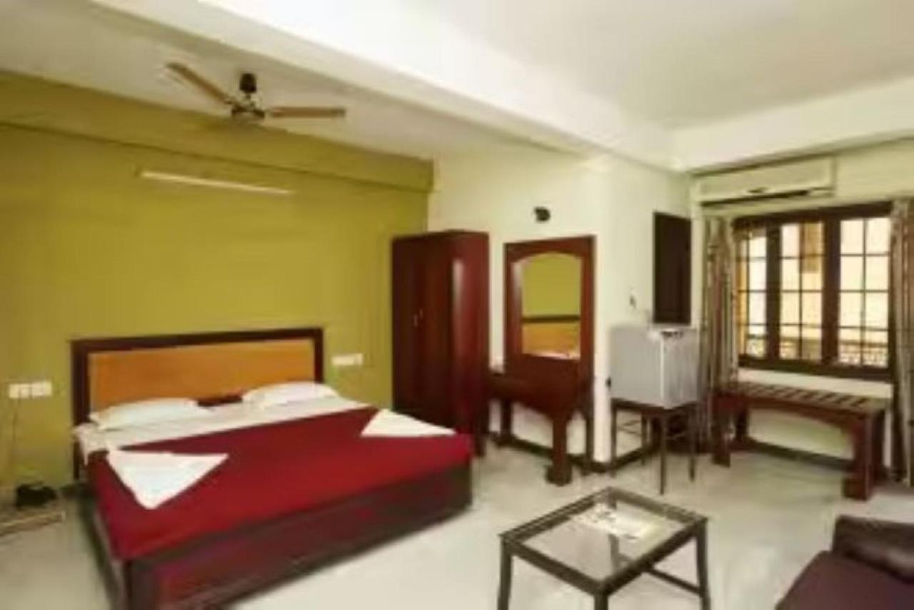 Hotel Soorya Heritage Inn Pondicherry Exterior photo